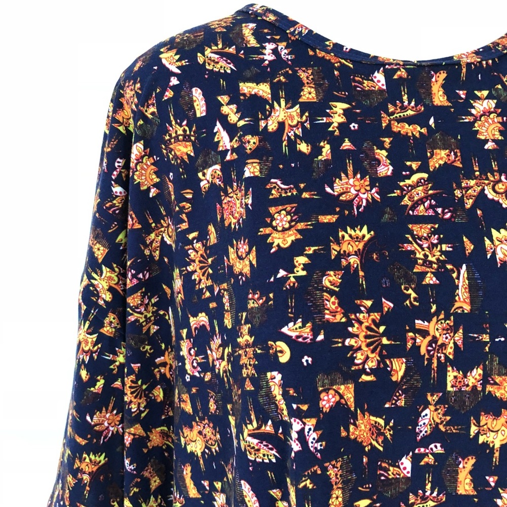 🌈 LuLaRoe Irma Floral Print Medium 🌈